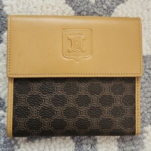 EUC CELINE Paris Vintage Triomphe Monogram & Tan Leather 2 sided Wallet